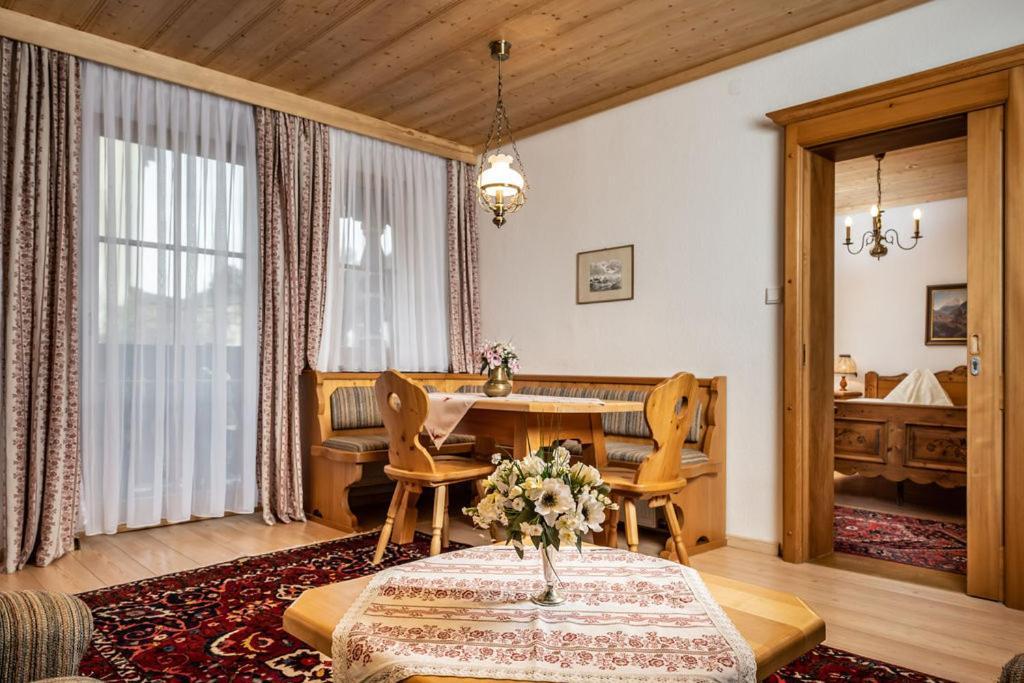 Kaiser Karl *** Apartment